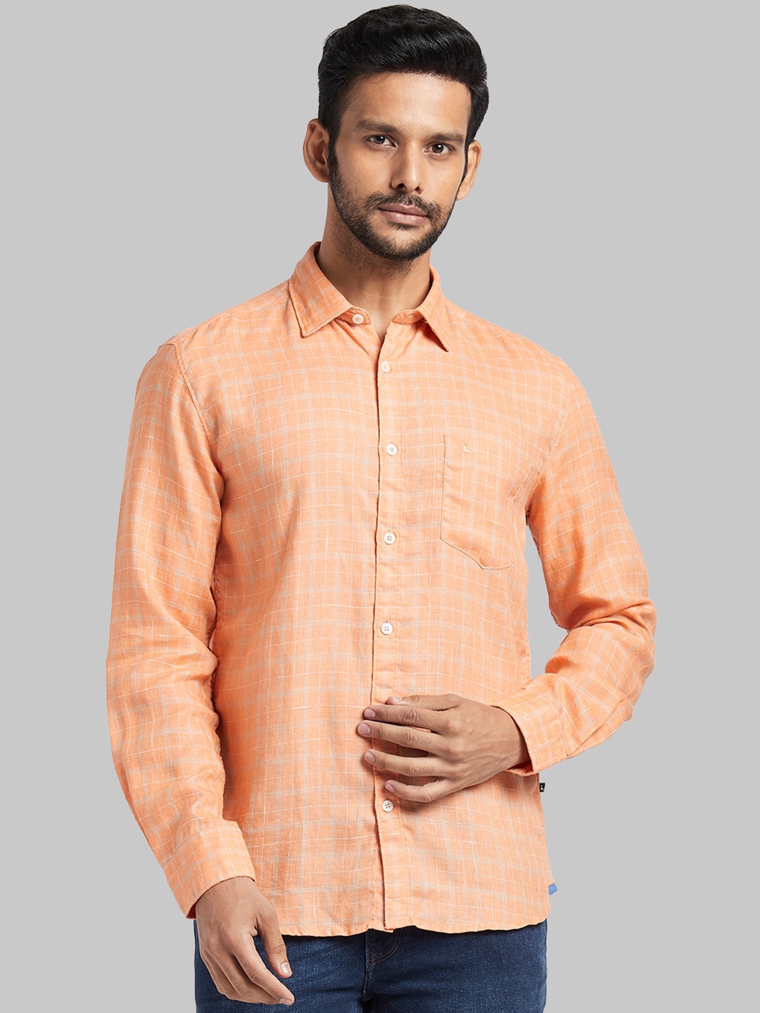 

Parx Men Orange Regular Fit Checked Casual Shirt