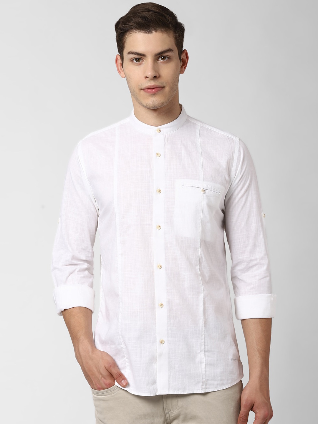 

Peter England Casuals Men White Slim Fit Solid Casual Shirt