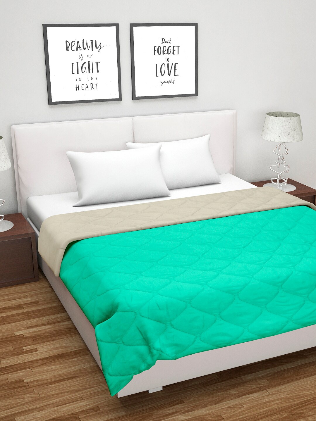 

Divine Casa Off-White & Sea Green Heavy Winter 210 GSM Reversible Double Bed Comforter