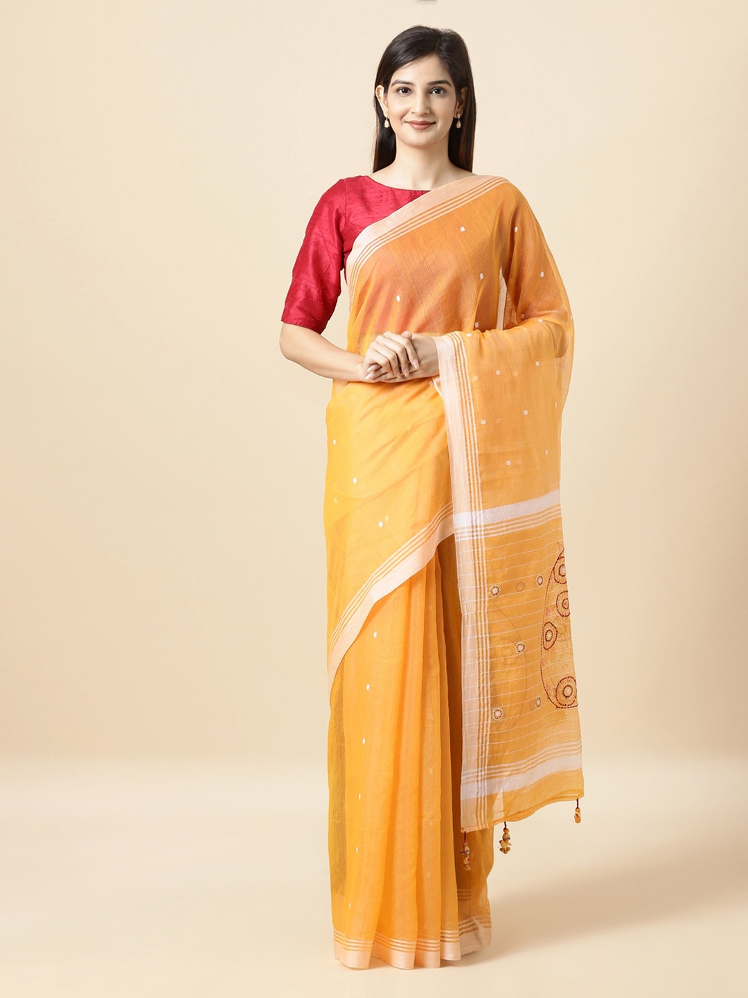 

Taneira Orange & Off-White Silk Cotton Woven Design Sustainable Saree