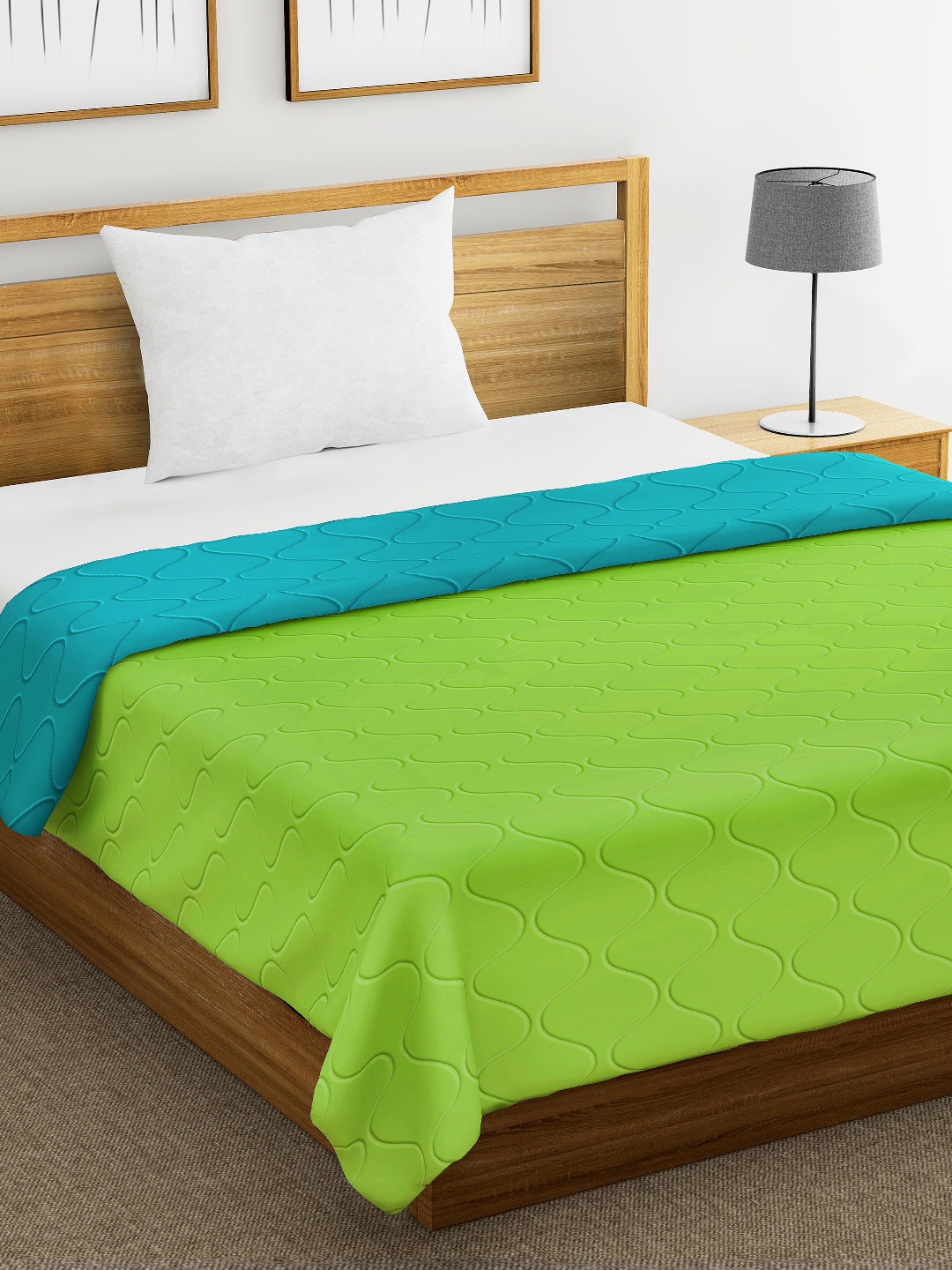 

Divine Casa Green & Turquoise Blue Solid Mild Winter 150 GSM Single Bed Comforter