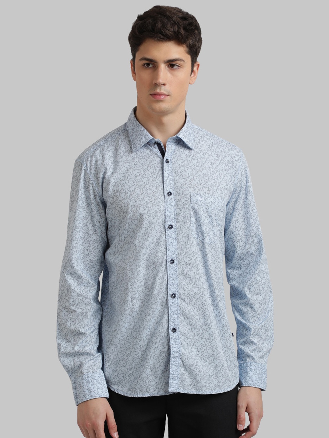 

Parx Men Blue Regular Fit Printed Casual Shirt