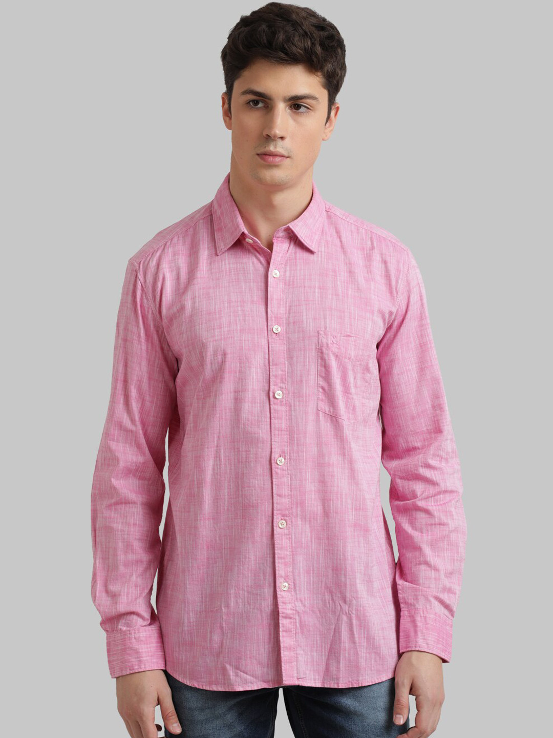 

Parx Men Pink Regular Fit Solid Casual Shirt, Red