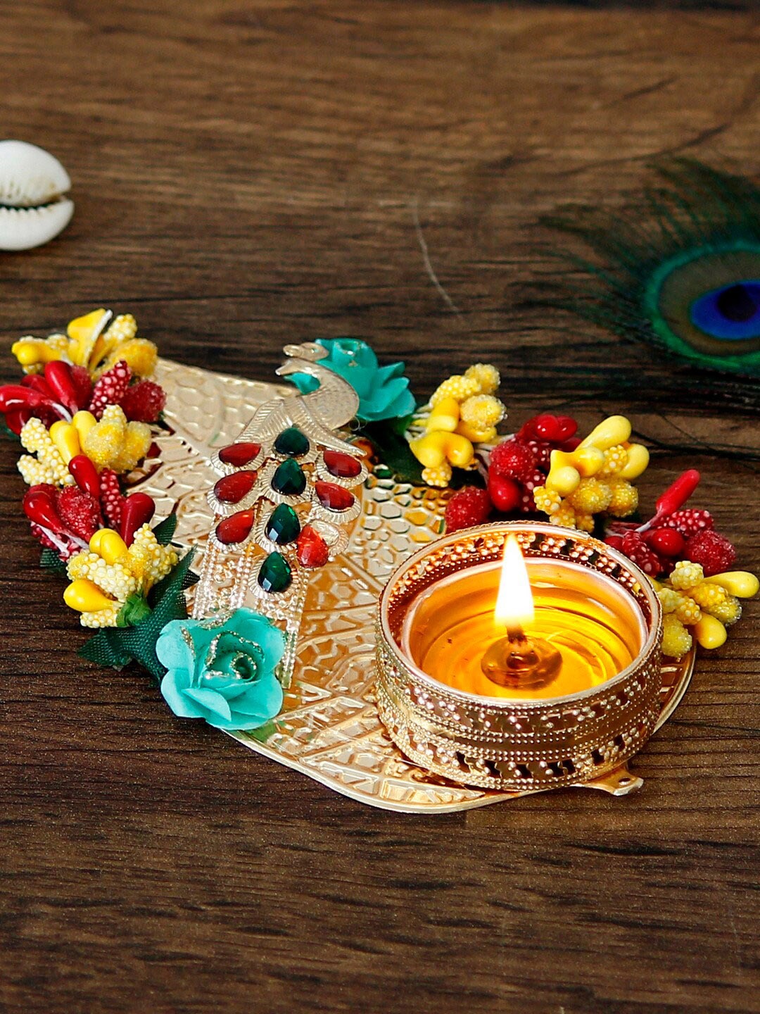 

eCraftIndia Yellow & Red Floral Leaf Shape Tea Light Holder