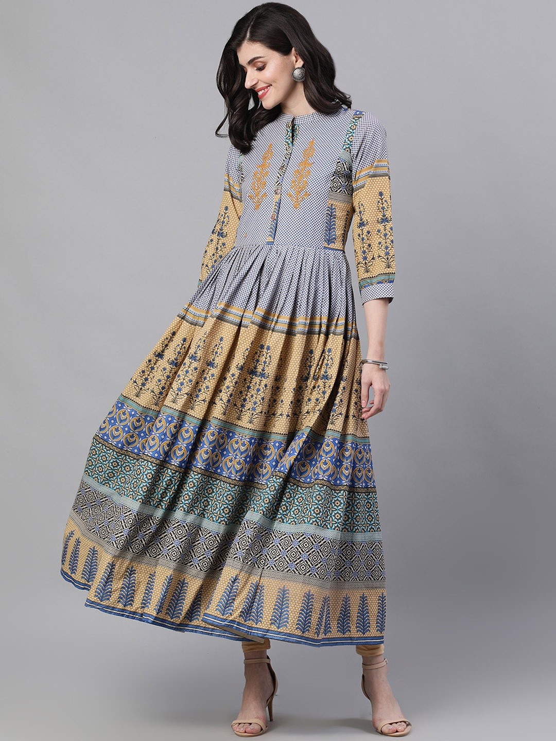 

Ishin Women Beige & Blue Printed Anarkali Kurta