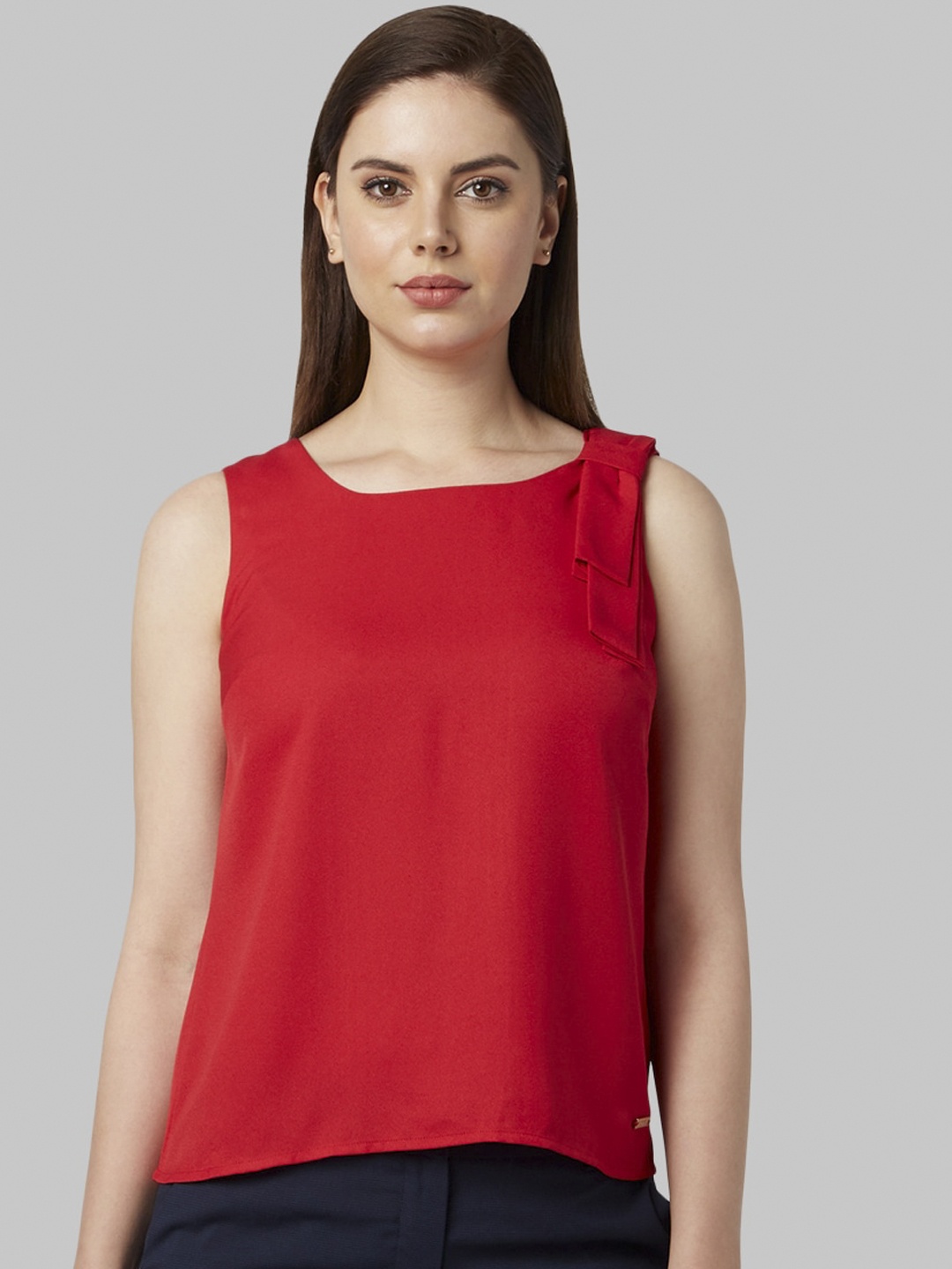 

Park Avenue Woman Women Red Solid Top