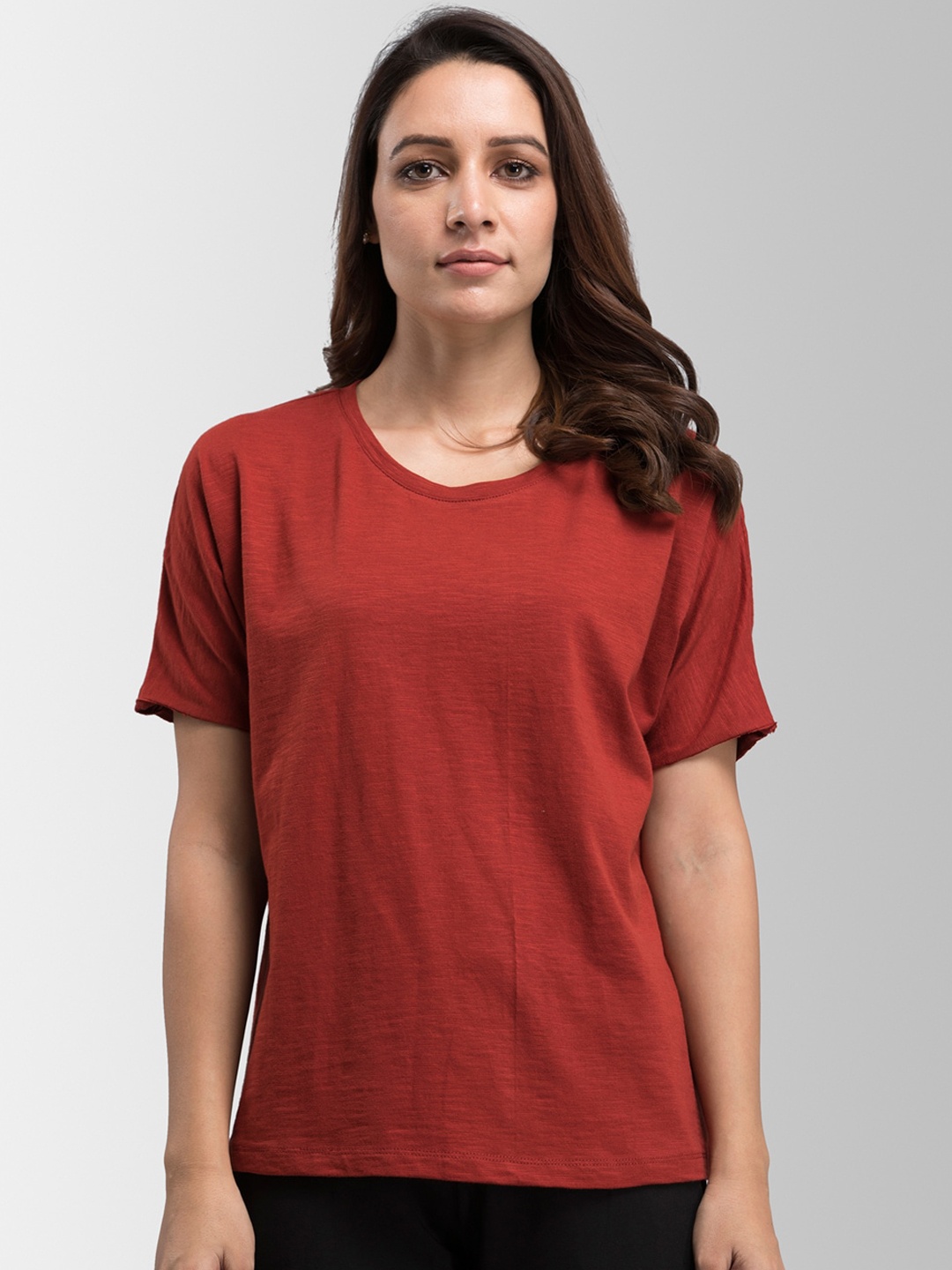 

FableStreet Women Rust RedSolid Round Neck T-shirt