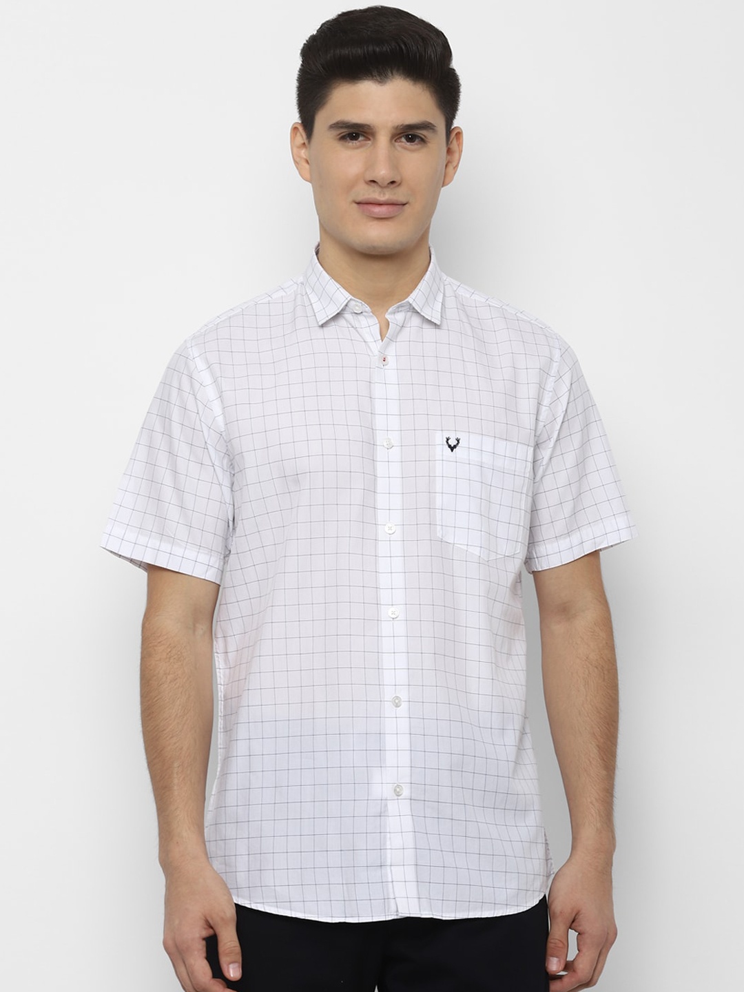 

Allen Solly Men White & Black Slim Fit Checked Casual Shirt
