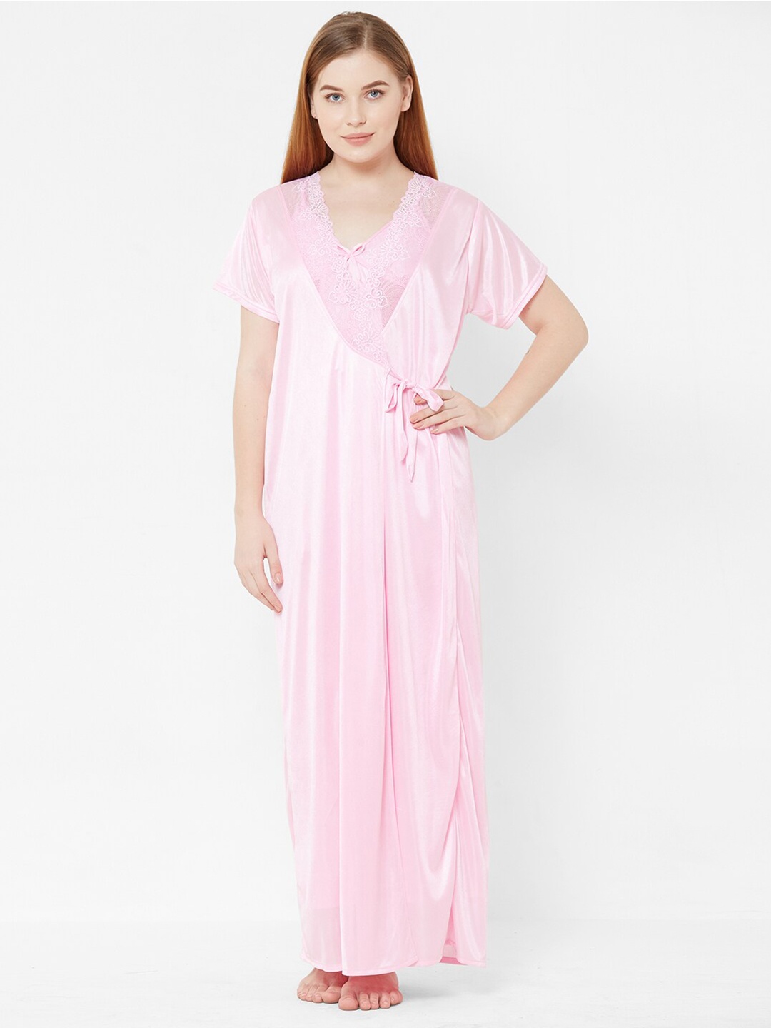 

FashionRack Pink Embroidered Nightdress With Robe