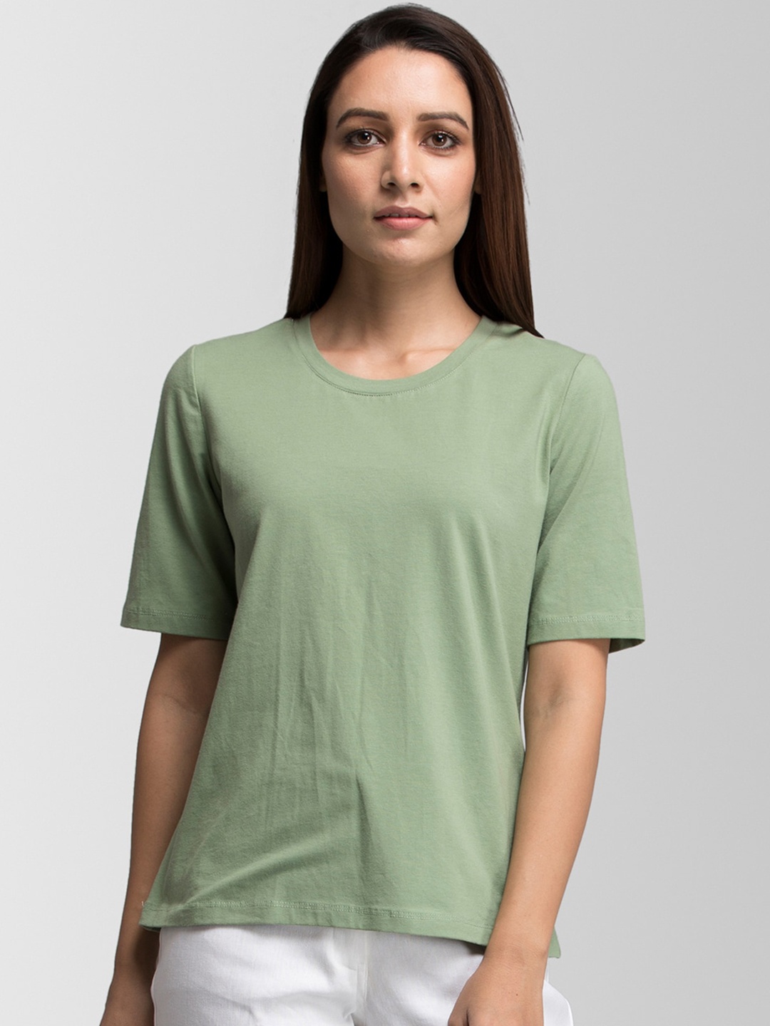 

FableStreet Women Green Solid Round Neck T-shirt