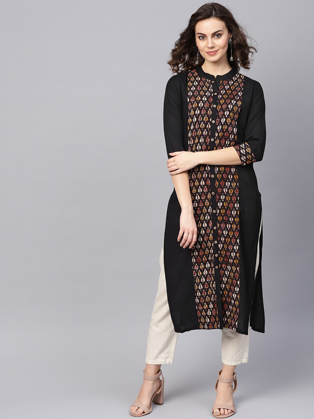 

KSUT Women Black & Beige Printed Straight Kurta