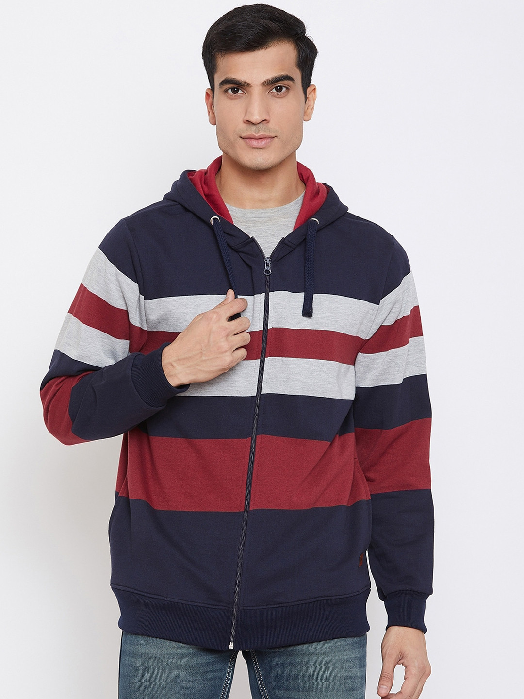 

Austin wood Men Navy Blue & Maroon Colourblocked Hooded Sweatshirt
