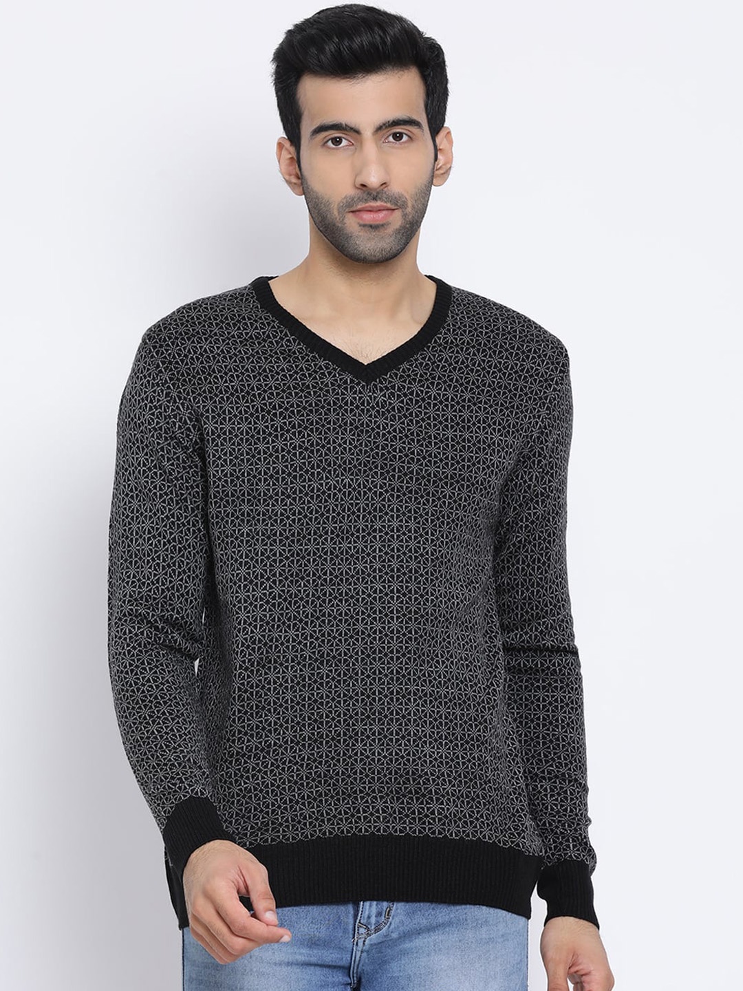 

Richlook Men Black Printed Pullover Sweater