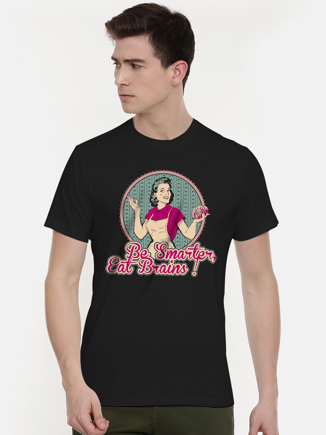 

THREADCURRY Men Black Printed Round Neck T-shirt