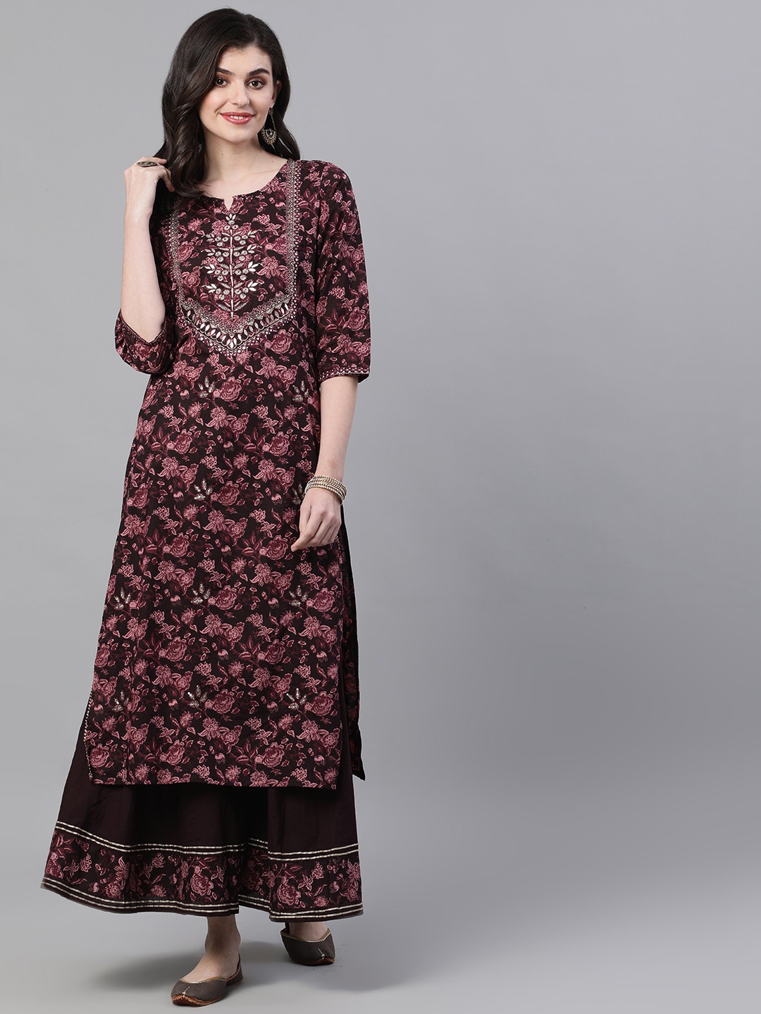 

Ishin Women Burgundy Printed Kurta with Sharara