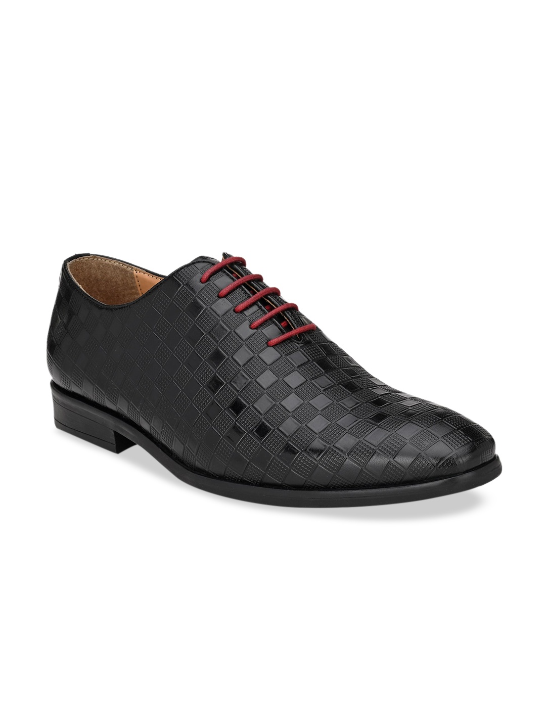 

San Frissco Men Black Textured Formal Oxfords