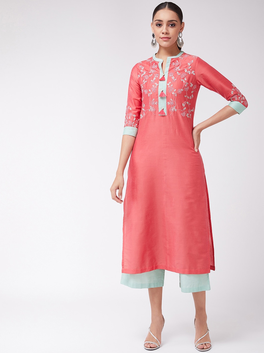 

Pannkh Women Pink & Green Yoke Design Kurta with Trousers