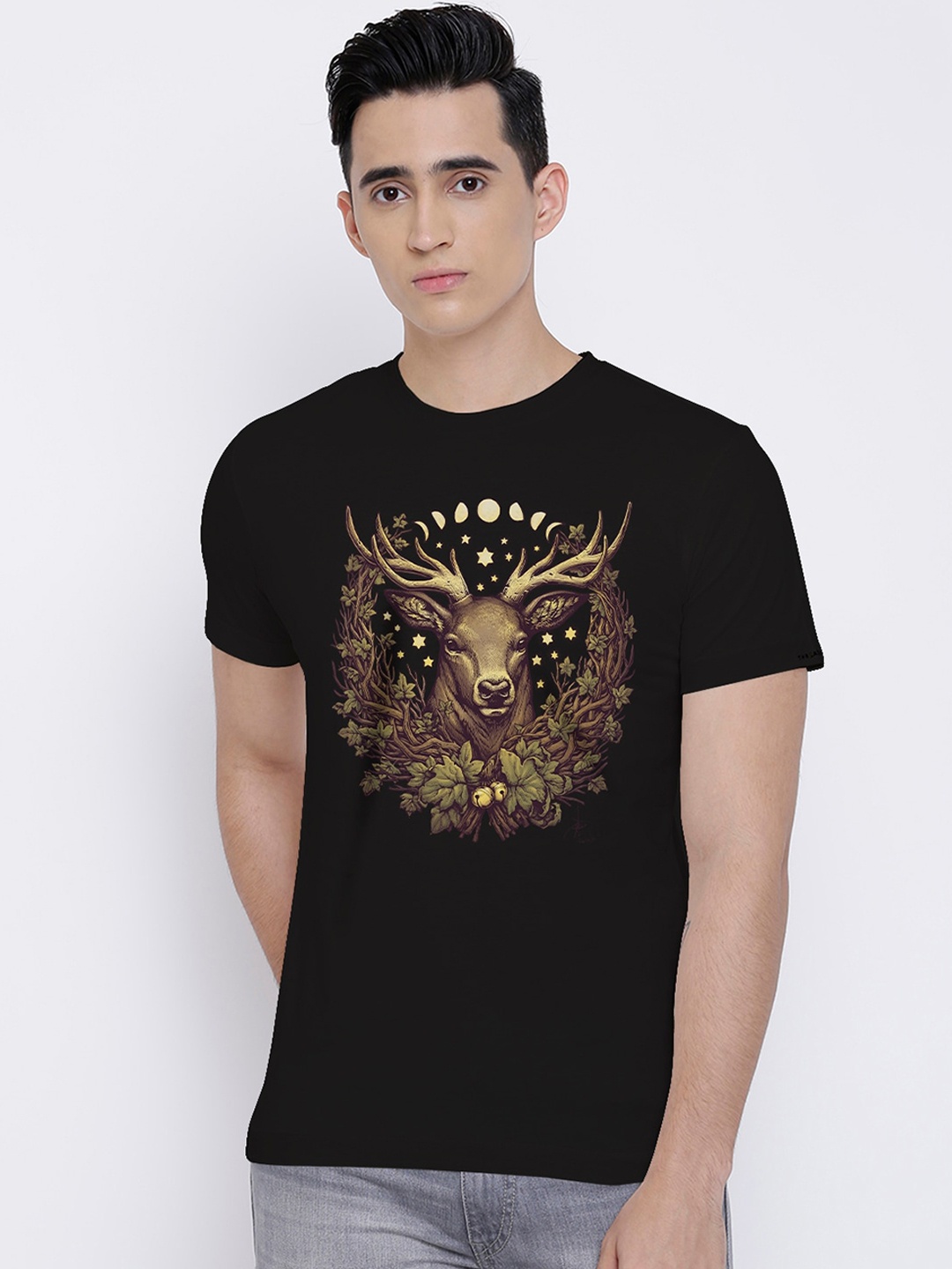 

THREADCURRY Men Black Printed Round Neck T-shirt
