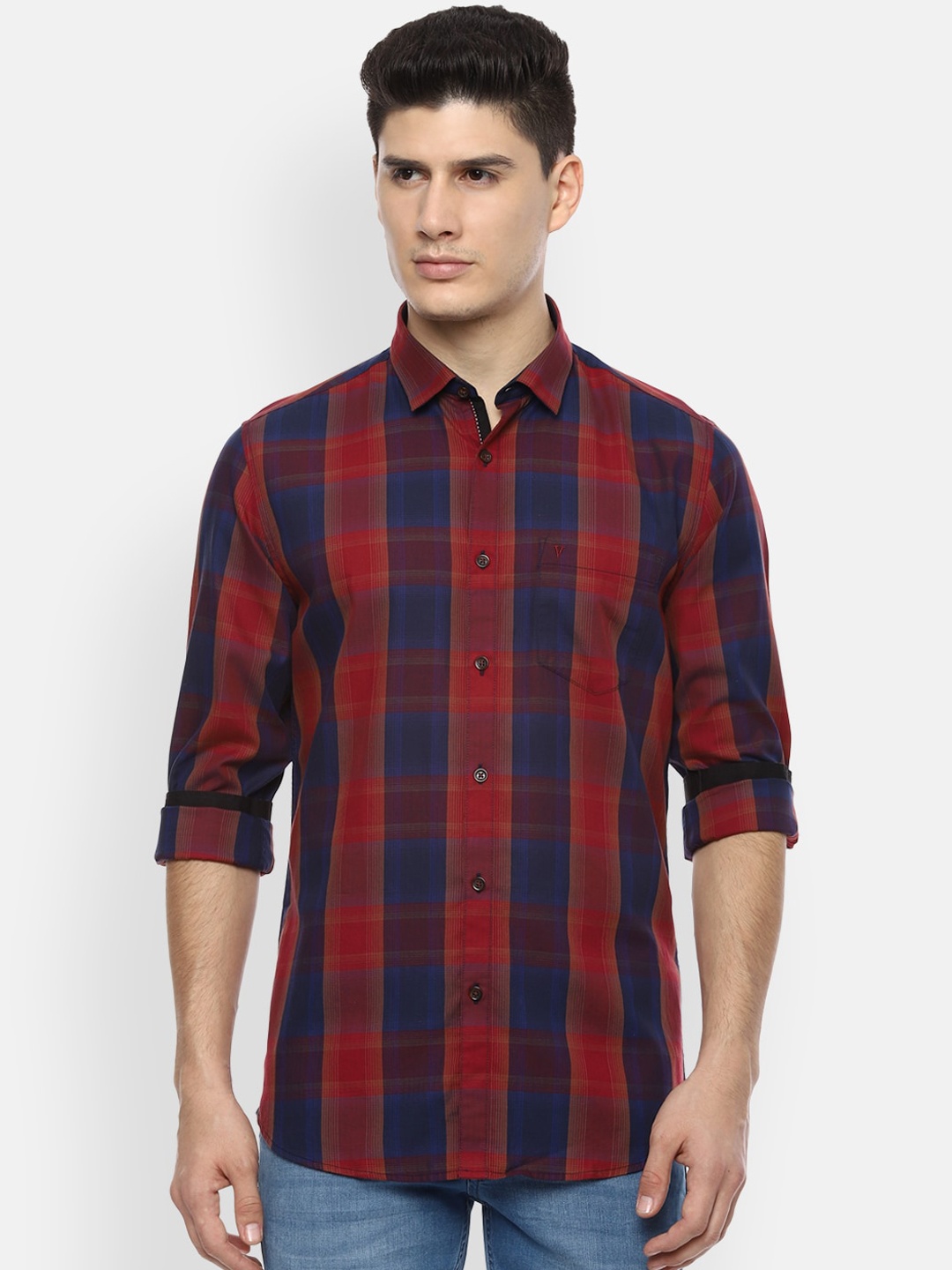 

Van Heusen Sport Men Red & Blue Slim Fit Checked Casual Shirt
