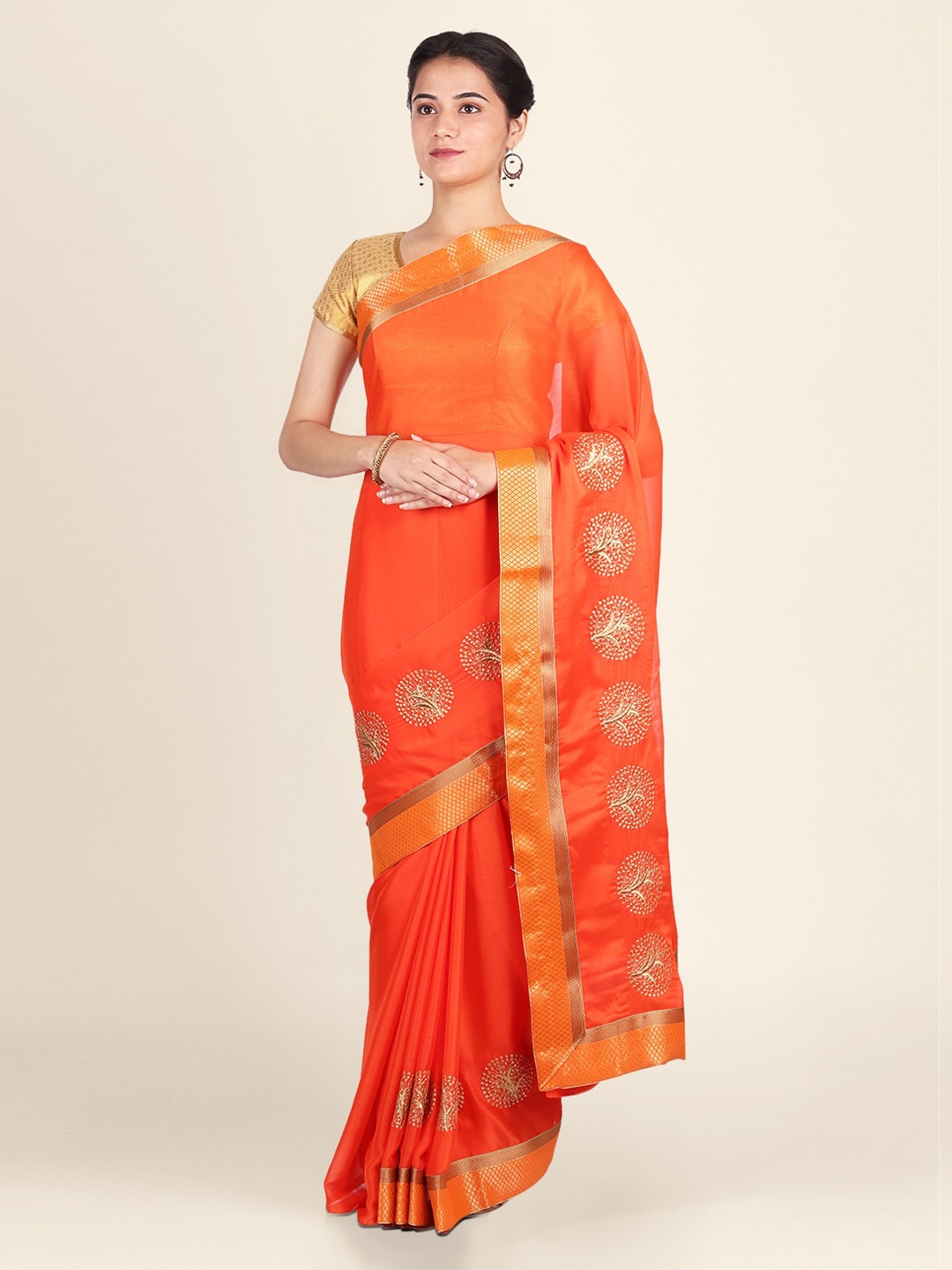 

CLAI WORLD Orange & Gold-Coloured Silk Blend Solid Handloom Saree