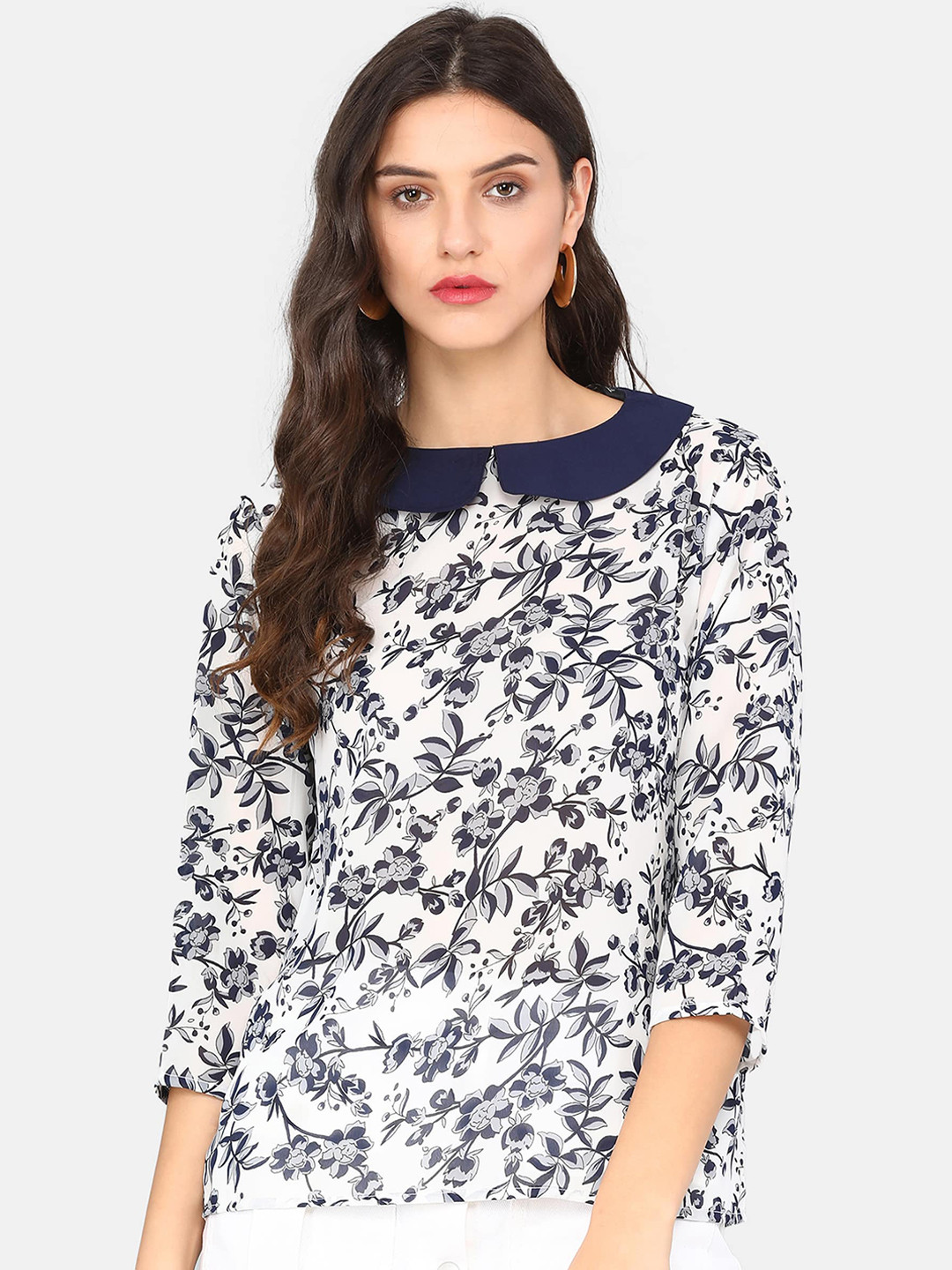 

DIVA WALK EXCLUSIVE Women White & Navy Blue Floral Printed Top
