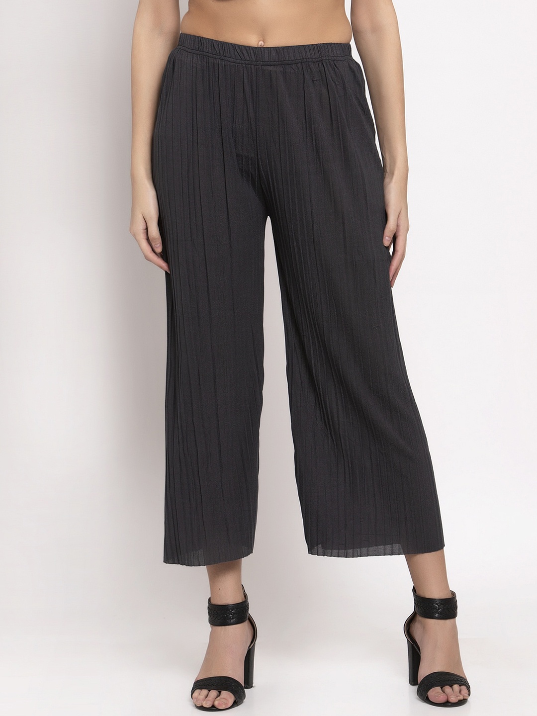 KLOTTHE Women Grey Solid Straight Fit Cropped Palazzos