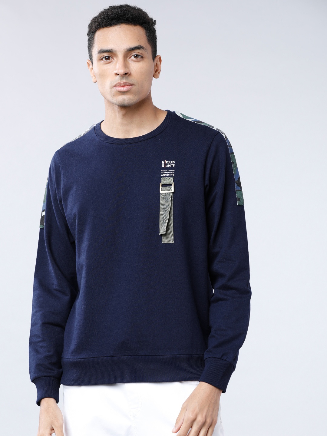HIGHLANDER Men Navy Blue Solid Sweatshirt