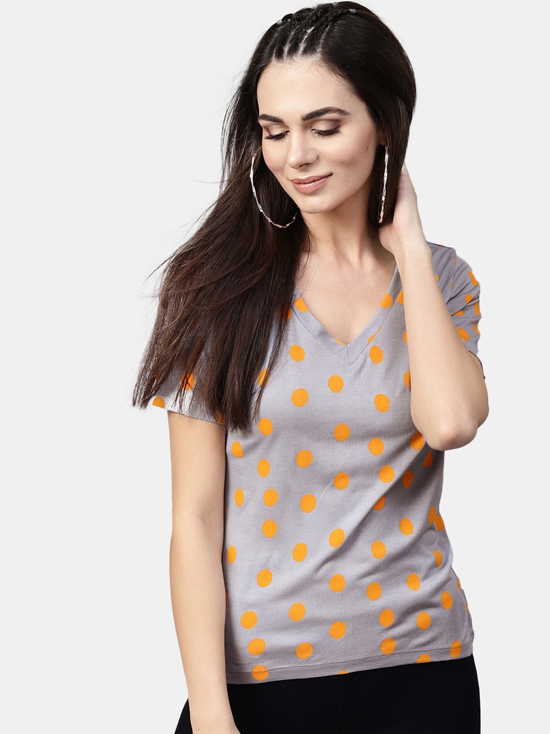 

DIVA WALK EXCLUSIVE Women Grey Printed V-Neck T-shirt