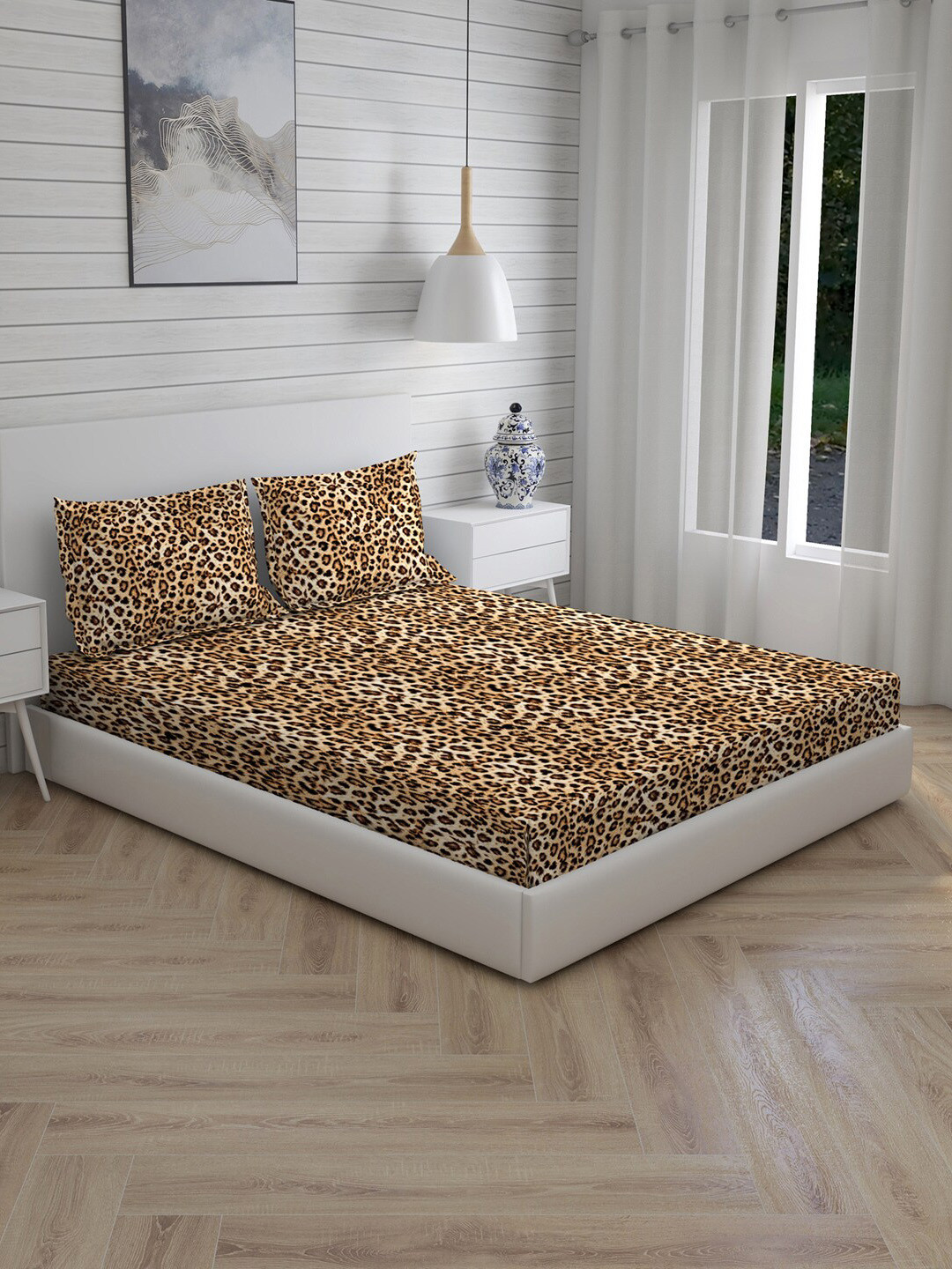 

Boutique Living India Brown Animal Printed 300 TC Cotton 1 King Bedsheet with 2 Pillow Covers