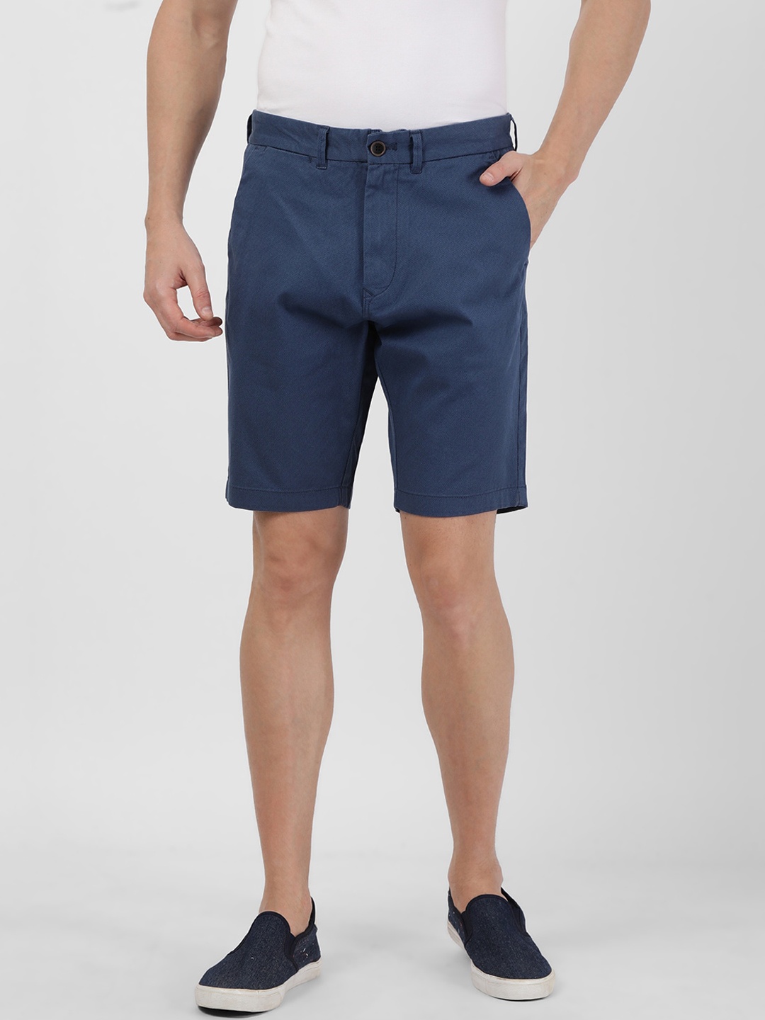 

t-base Men Blue Solid Slim Fit Chino Shorts
