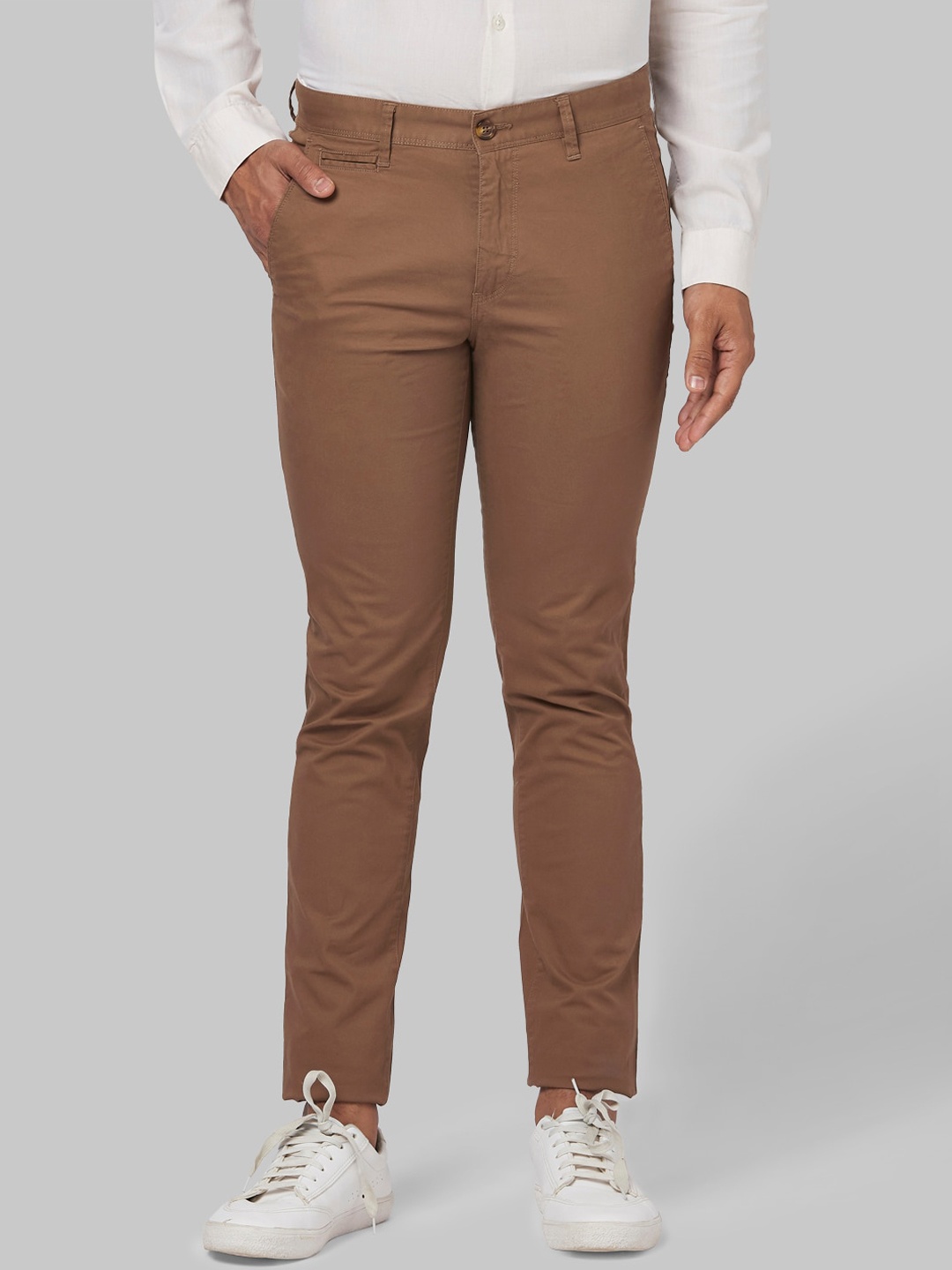 

Park Avenue Men Brown Tapered Fit Solid Regular Trousers