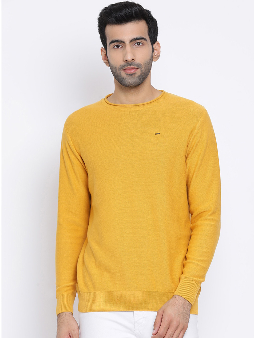 

Richlook Men Yellow Solid Pullover Sweater
