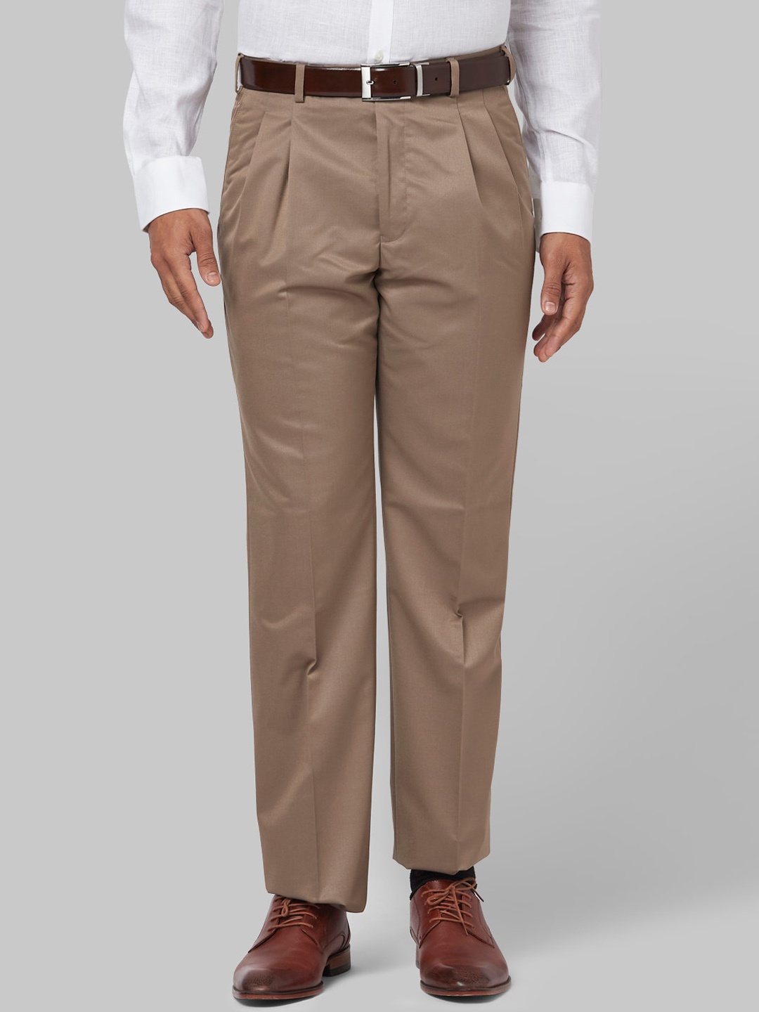 

Park Avenue Men Khaki Regular Fit Solid Formal Trousers