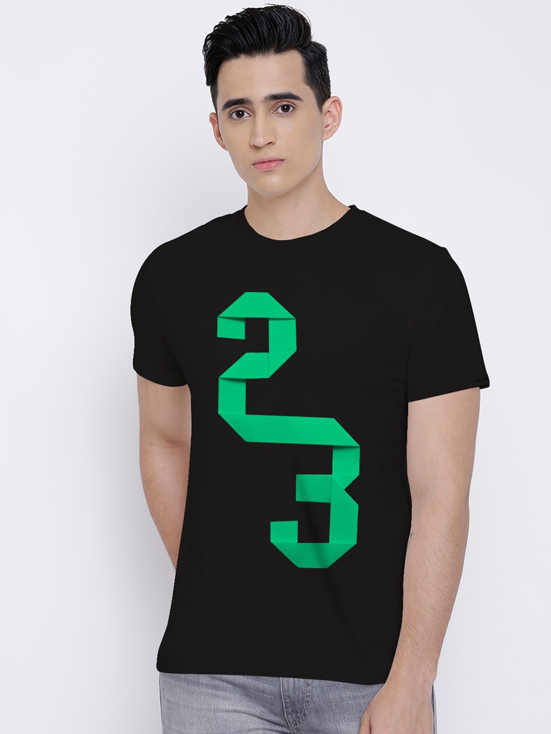 

THREADCURRY Men Black Printed Round Neck T-shirt