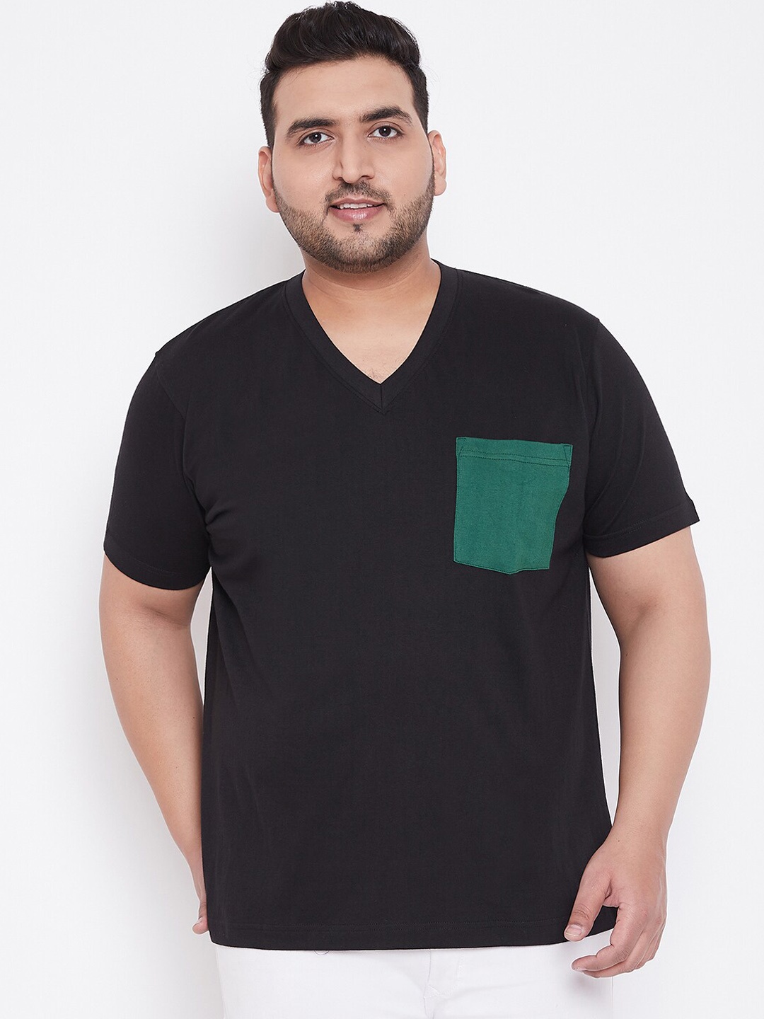 

bigbanana Men Plus Size Black Solid V-Neck Pure Cotton T-shirt