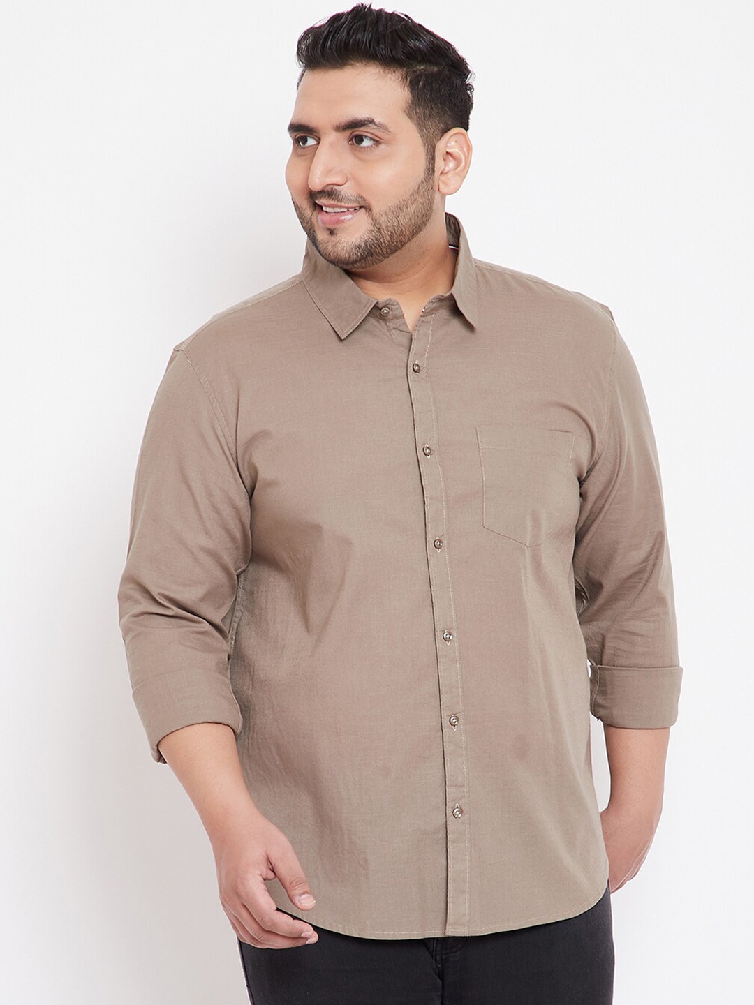 

Instafab Plus Men Brown Regular Fit Solid Casual Shirt