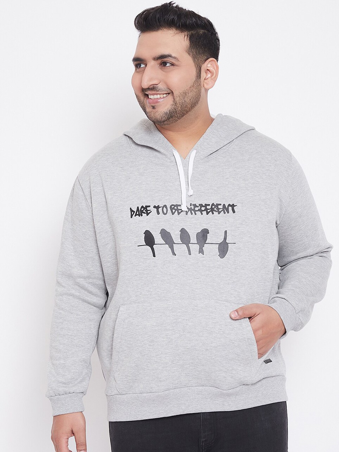 

Instafab Plus Men Grey Printed Hooded Sweatshirt