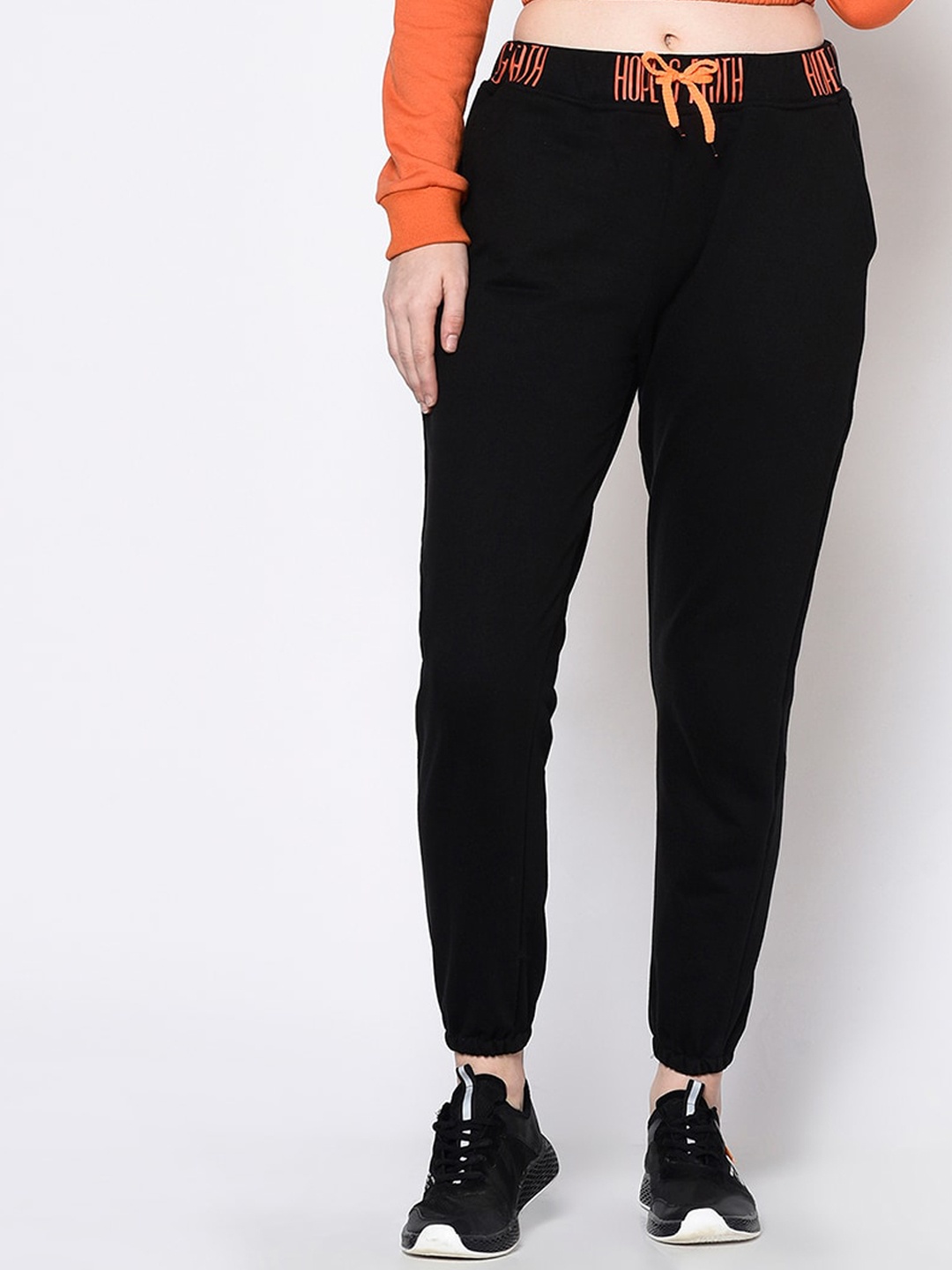 

Rigo Women Printed Cotton Regular Fit Joggers, Black