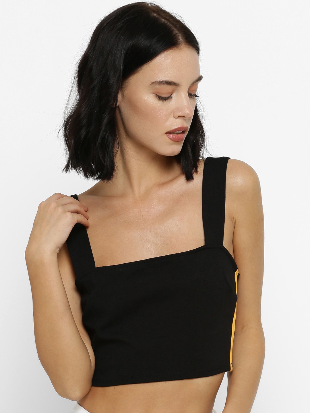 

FOREVER 21 Women Black Solid Crop Top