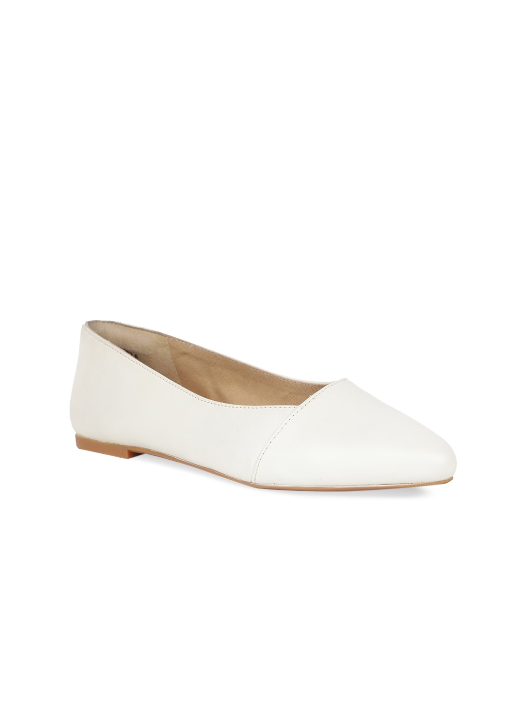 

Hush Puppies Women White Solid Suede Ballerinas