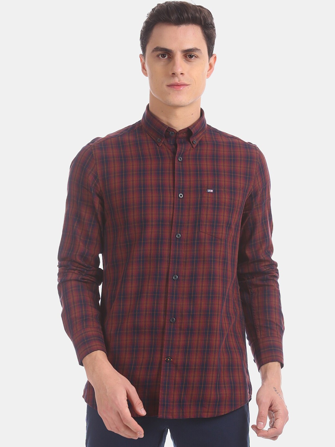 Arrow Sport Men Maroon & Navy Blue Regular Fit Checked Casual Shirt