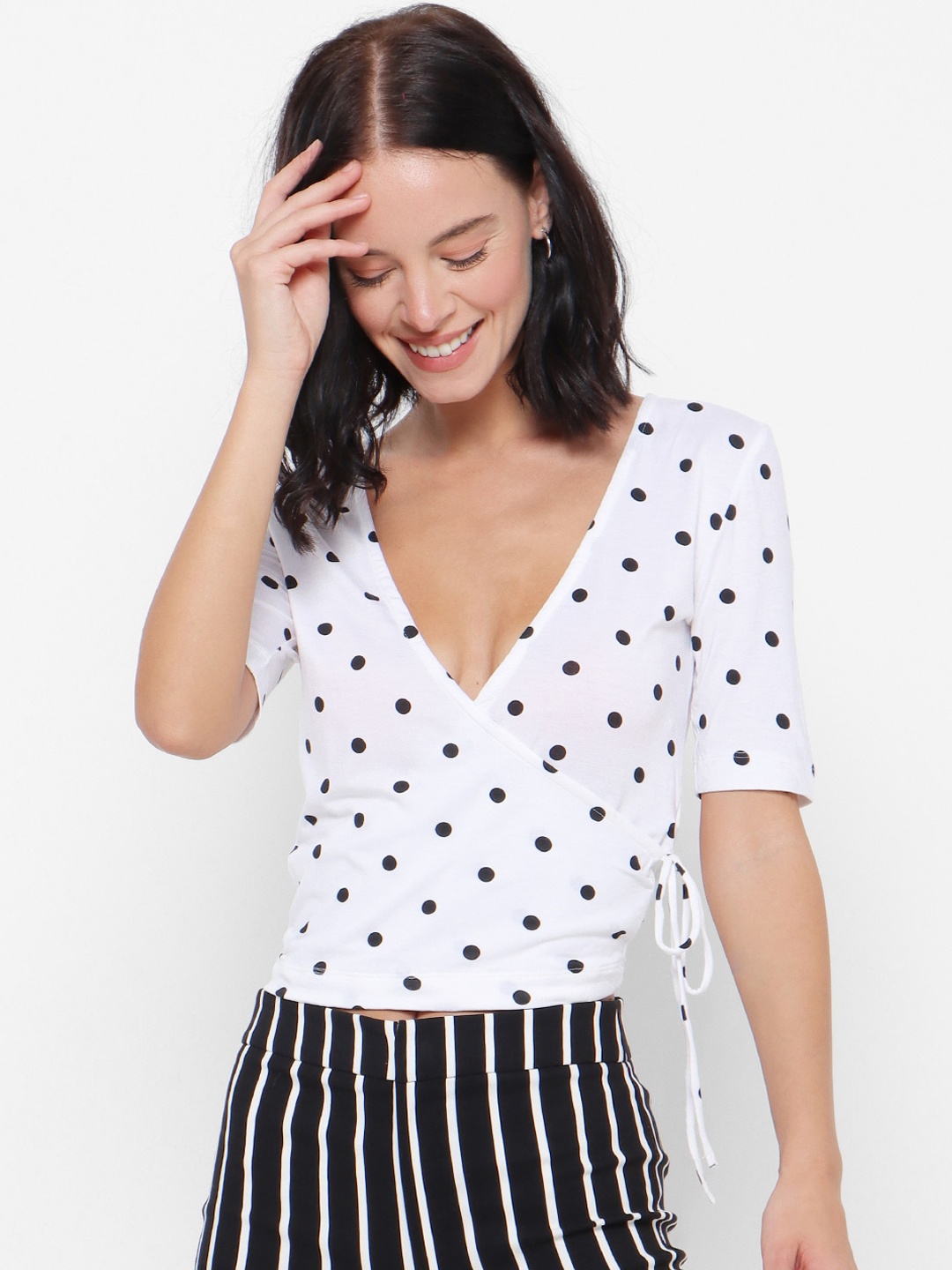 

FOREVER 21 Women White Printed Wrap Top