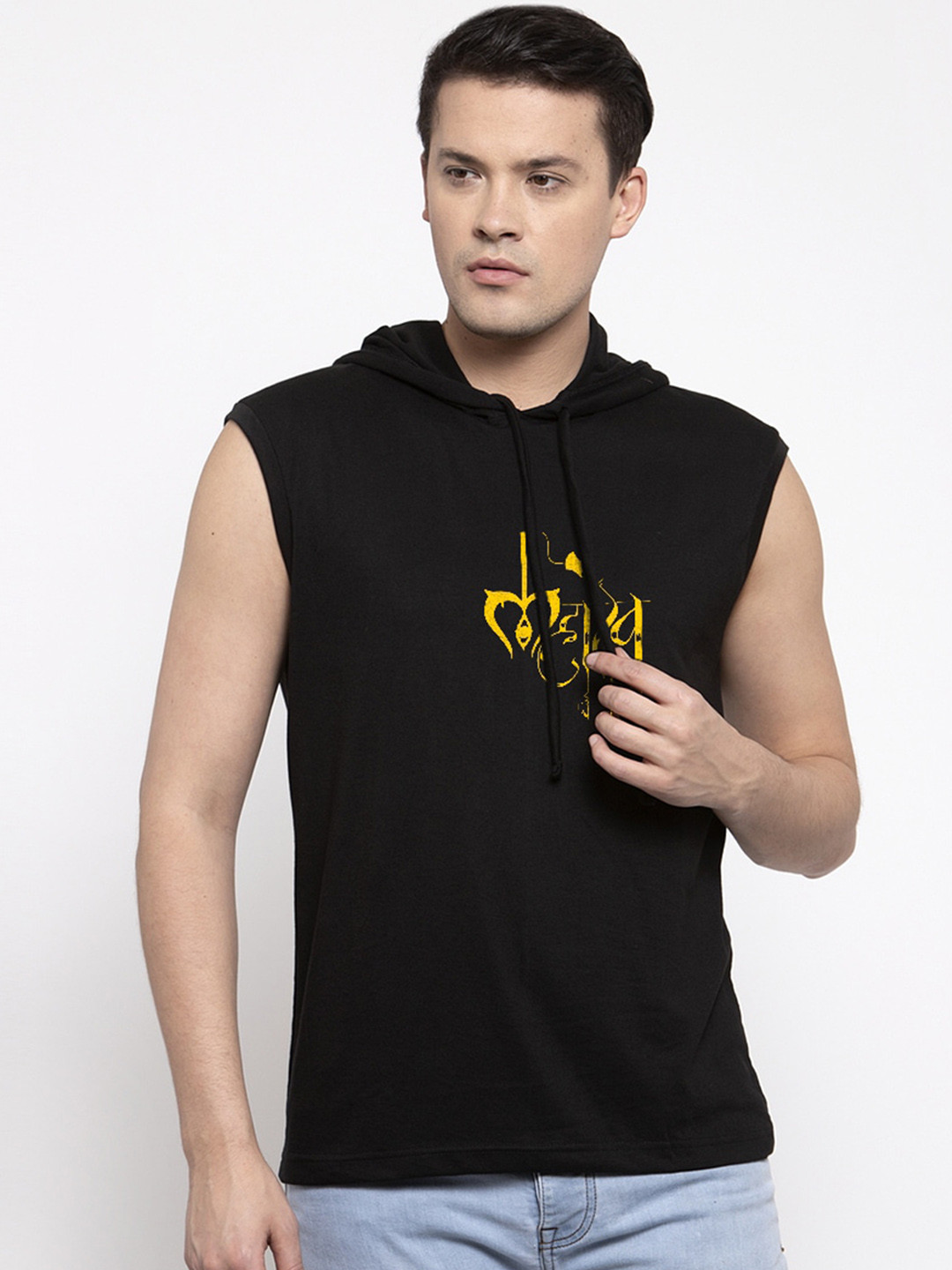 

Friskers Men Black Printed Hood T-shirt