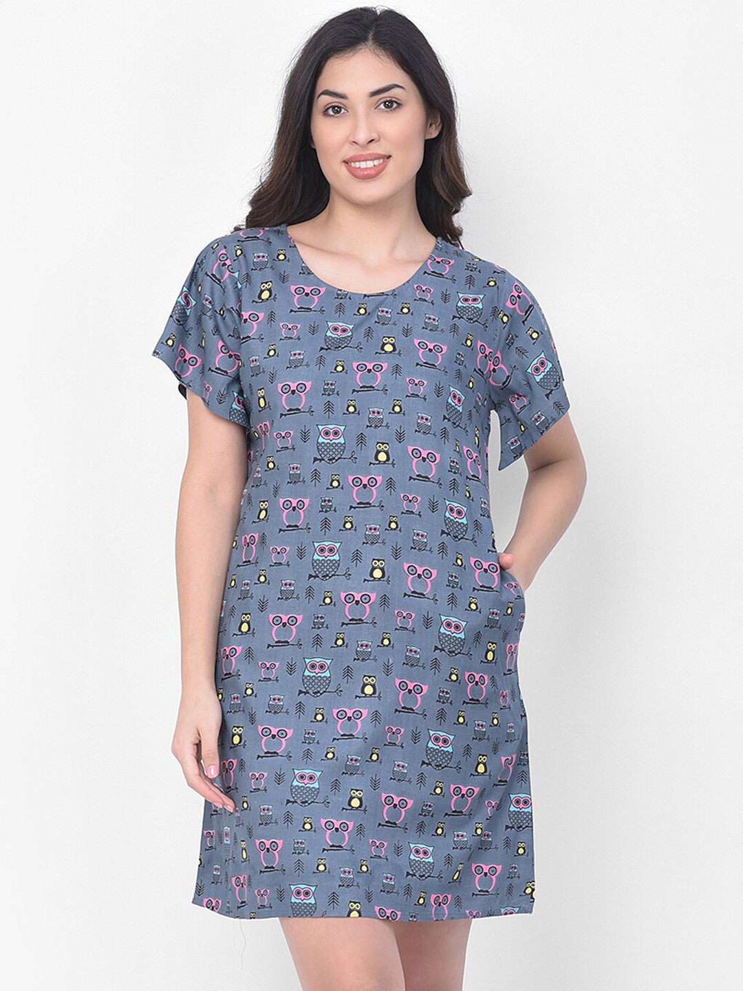

Clovia Women Grey & Pink Owl Print Nightdress
