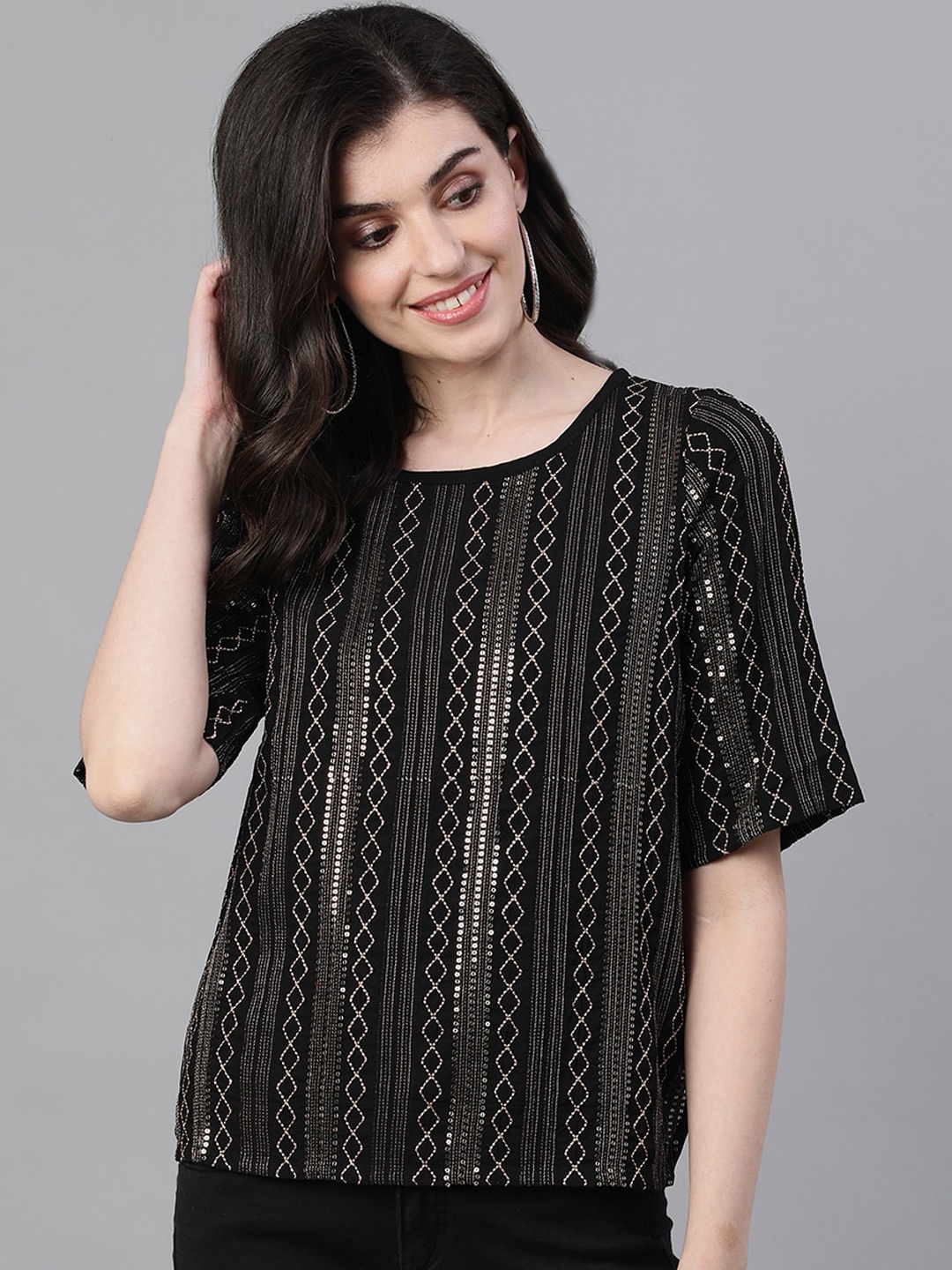 

Ishin Women Black Printed Top