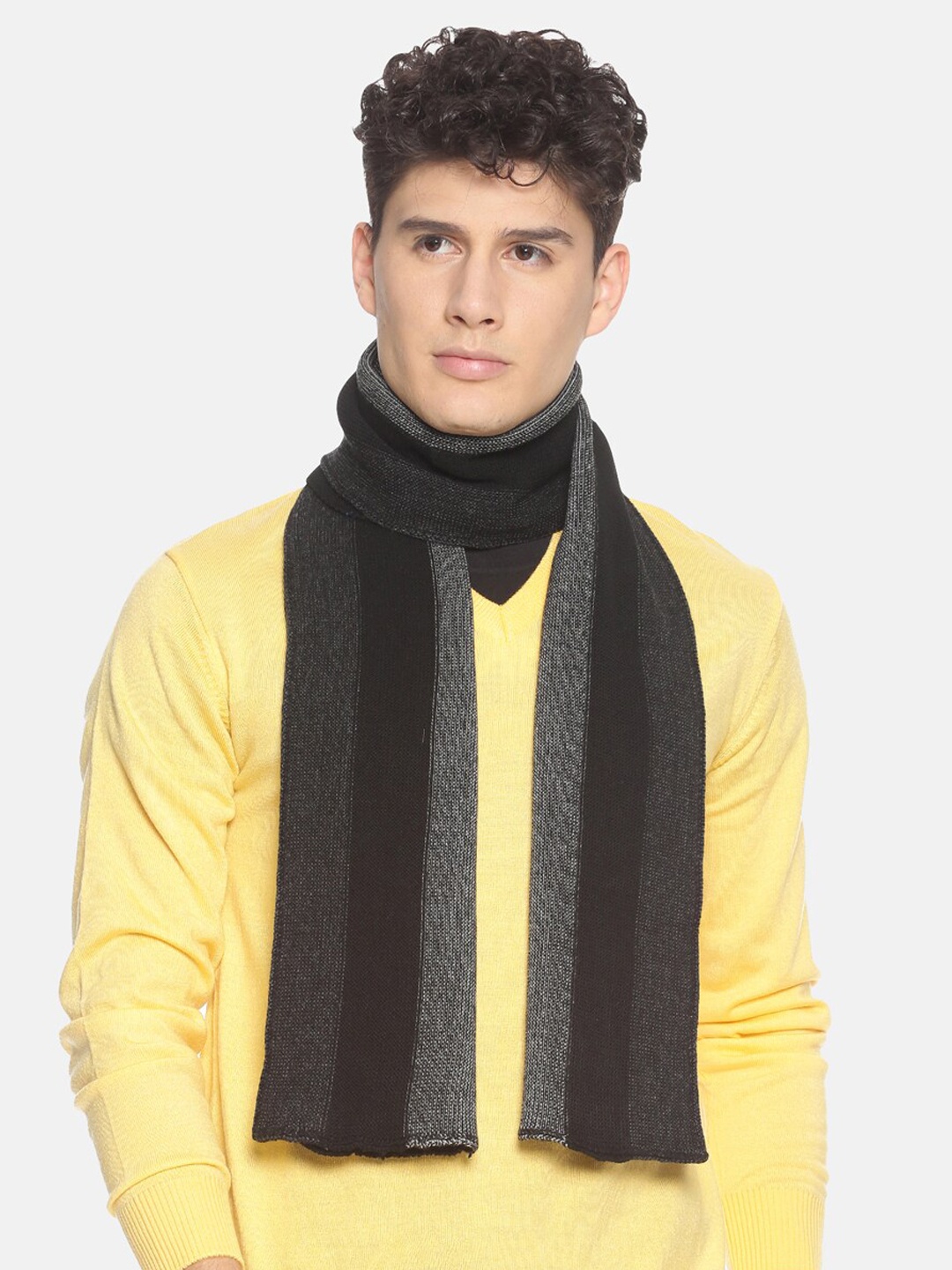

513 Men Black & Grey Striped Muffler
