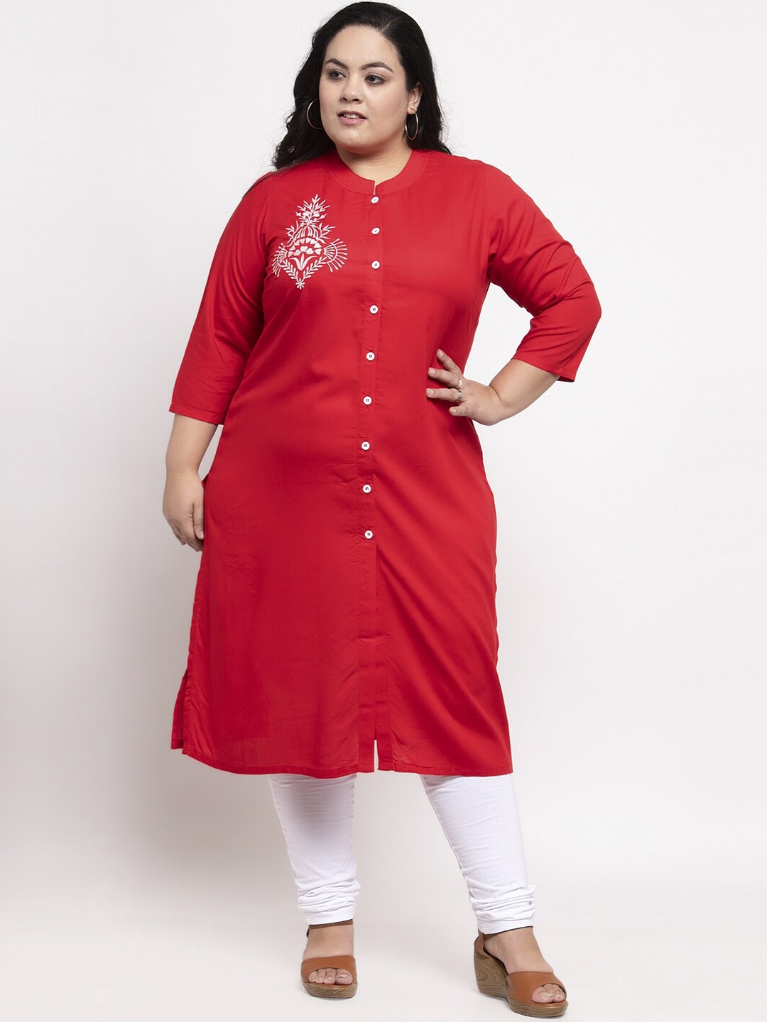 

plusS Women Red Embroidered Straight Kurta