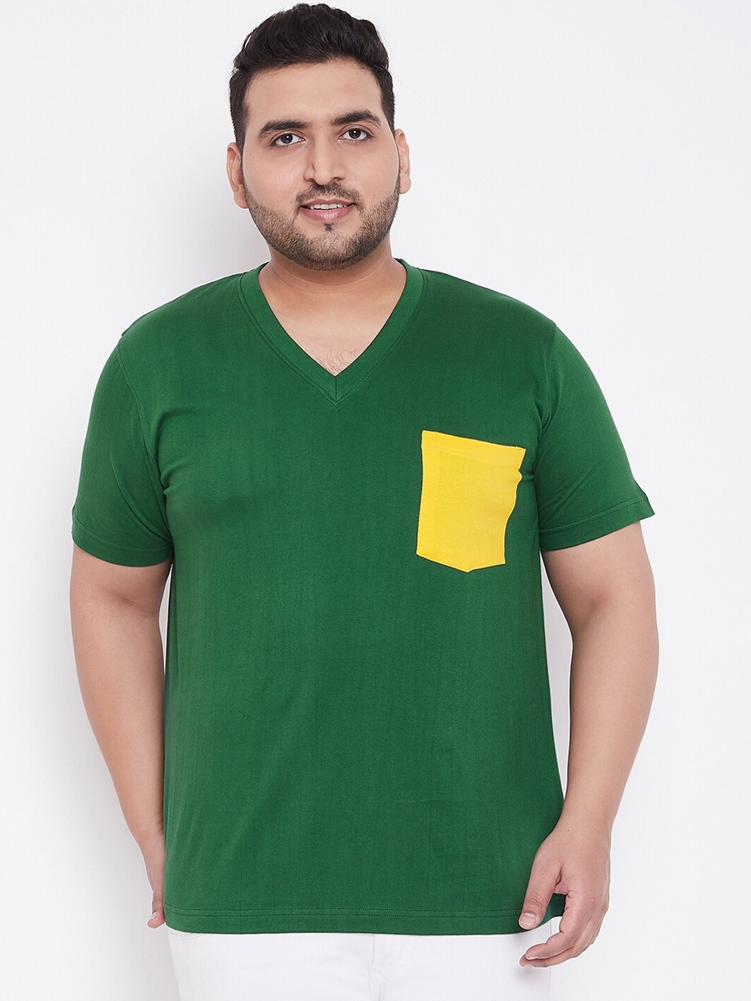 

bigbanana Men Plus Size Green Solid V-Neck Pure Cotton T-shirt
