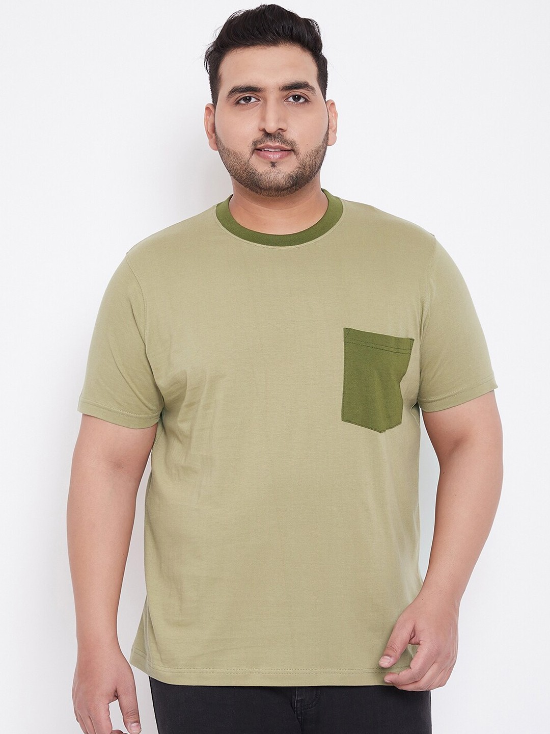 

bigbanana Men Plus Size Khaki Solid Round Neck Pure Cotton T-shirt