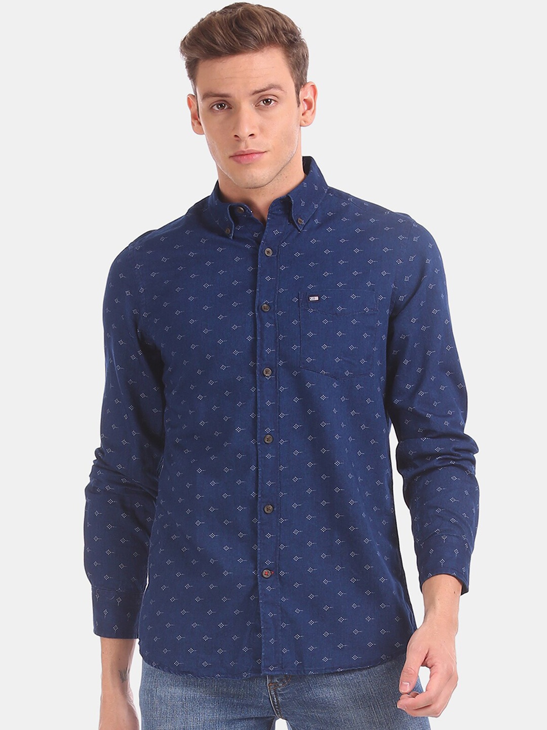 

Arrow Sport Men Blue & White Regular Fit Printed Casual Shirt